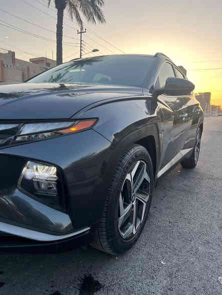 السلام عليكم توكسان 2022
فتحه 
بصمه
باب خلفي كهربائي 
سايدبريك بصمه
3 انظمه قياده
كراسي كهربائية 
رادارات جانبيه
ماشيه 67000
الحادث واظح ويرادلها صبغ الباب نفسه
السعر 190 وبيها مجال
مكاني بغداد السيديه قرب جامع شاكر العبود
***********
