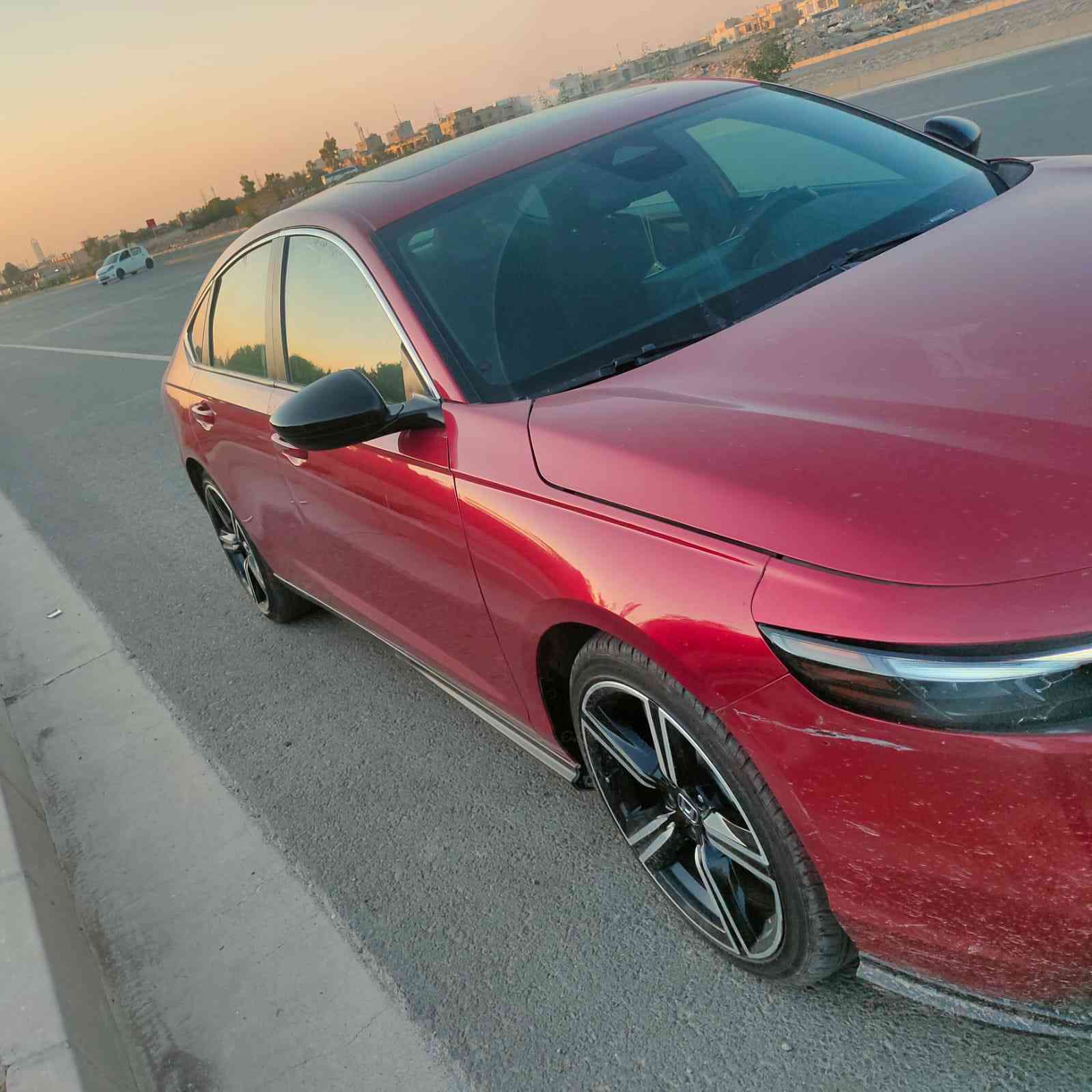 اكورد ٢٠٢٣  سبورت حادث موضح بالصور ماشية ٣٦ الف ميل جديدة ع وضع الشركة بدون لا صبغ ولا تبديل بارد فقط  ايرباك ستيرن وبردة رقم اربيل باسمي مكان اربيل تخم تاير جديد  محرك كير صدر دواخل كلة شركة السعر ٢٠٠ قابل للتفاوض
للاستفسار واتساب *********** غير متواجد ع الفيس
