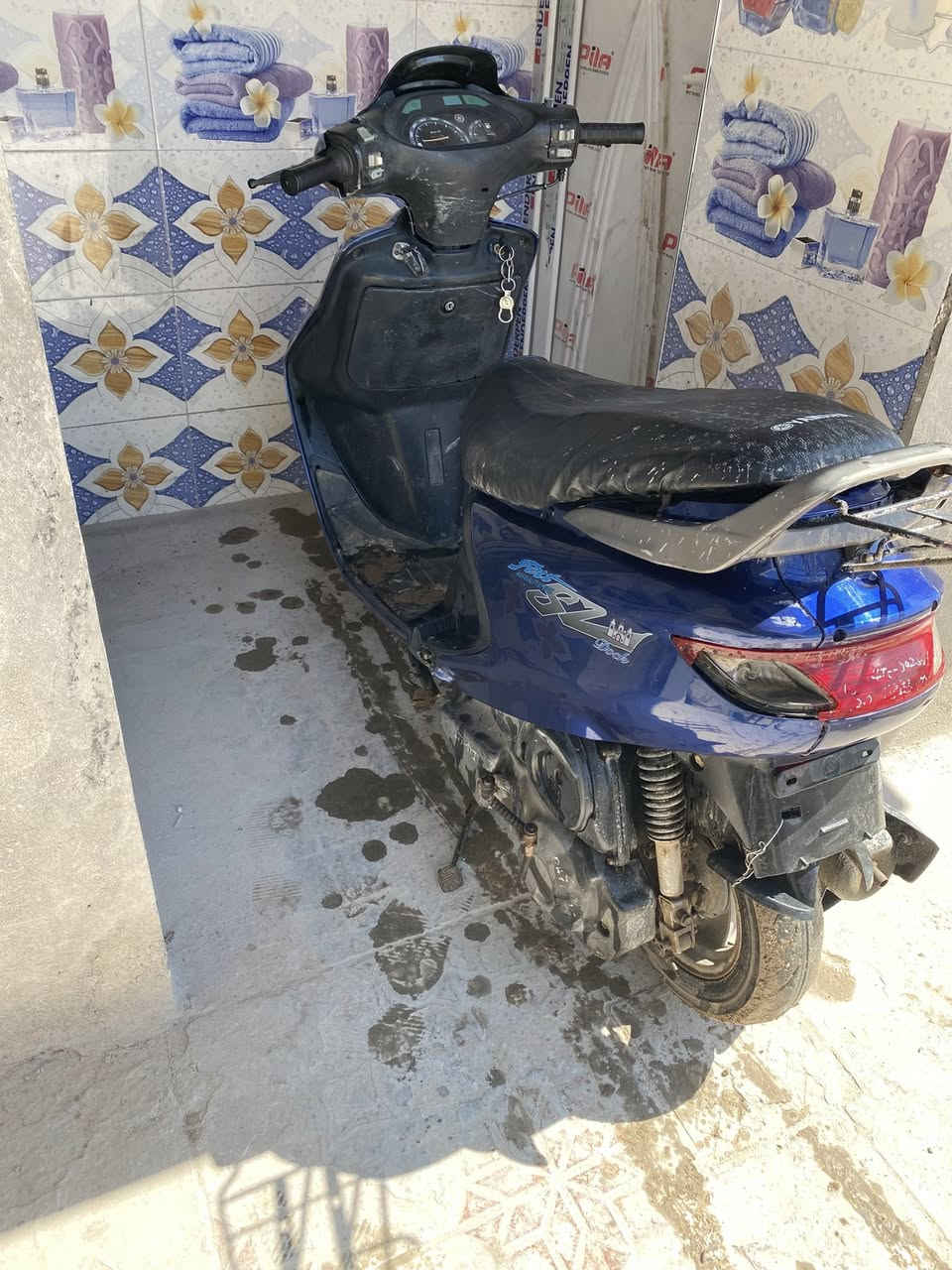 سلام عليكم فراشه البيع امانت الله كلش نضيفه 
شغل كلشي كهربيات سلف هندر كلشي شغال بيها السعر 450وبيها مجال رقمي ***********
