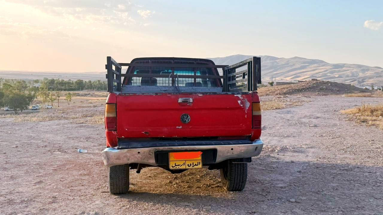 Volkswagen taro 4x4 model:1990 engine:toyota 2,4=V4         Nrx:42$
مۆدێلی تارۆی ڤۆڵکسواگن:1990 بزوێنەر:تۆیۆتا 2.4=V4                        نرخ: ٤٢

فولكس فاجن تارو، موديل: 1990، محرك: تويوتا V4 سعة 2.4     لتر،.   السعر: 42

*********** مخمور, أربيل
