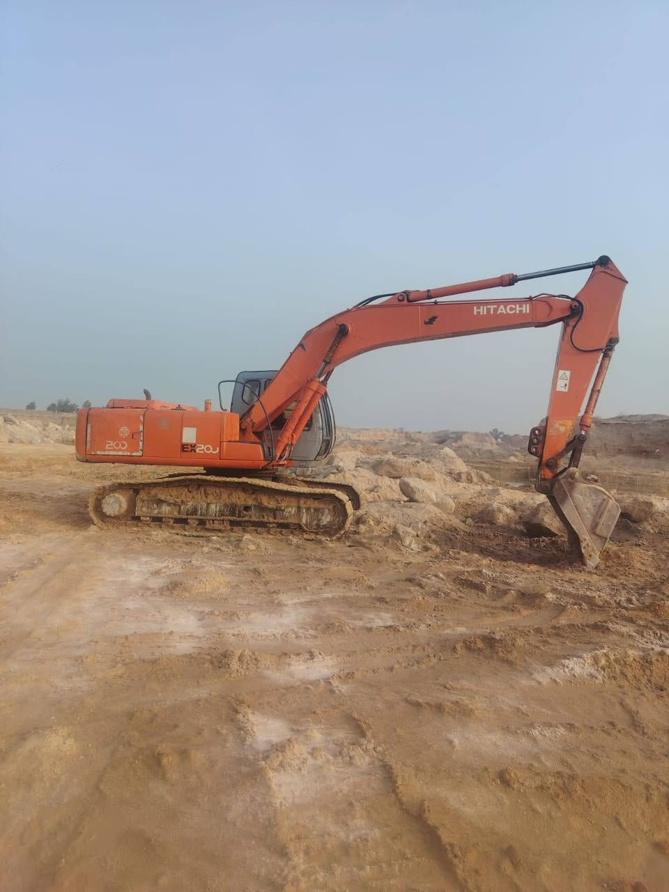 سلام عليكم حفاره فايف 
مديل 1999 رقم اربيل 
جاهزه حداديه 100/80
مضخه ستونه مجفتينه كله جديد مضخه ام البوري 
مكينه لاتنقيص ولا بخار 
حفاره جاهزه كبل للشغل السعر 180وبيه مجال للشراي

***********
***********
