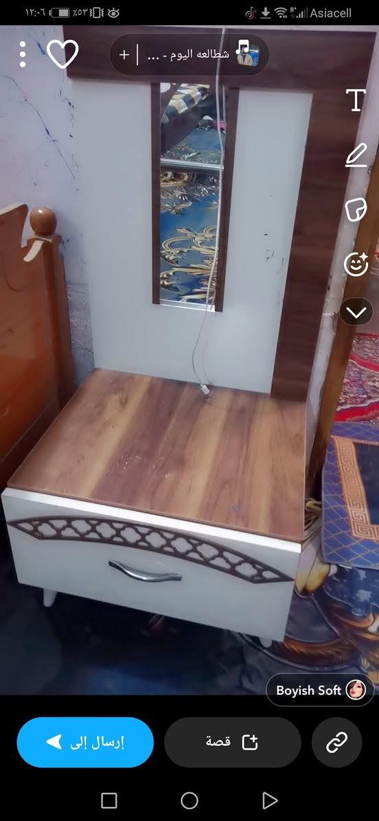 للبيع ٢٠٠ وبيها مجال  فقط جرارات الميز يراد إلهن شد زين وتخته من الجربايه نكسرت وخلينه خشبه بمكانها


**إذا كنت صاحب هذا الإعلان وتريد حذفه لأي سبب، رجاءا أرسل رسالة إلى الدعم الفني**