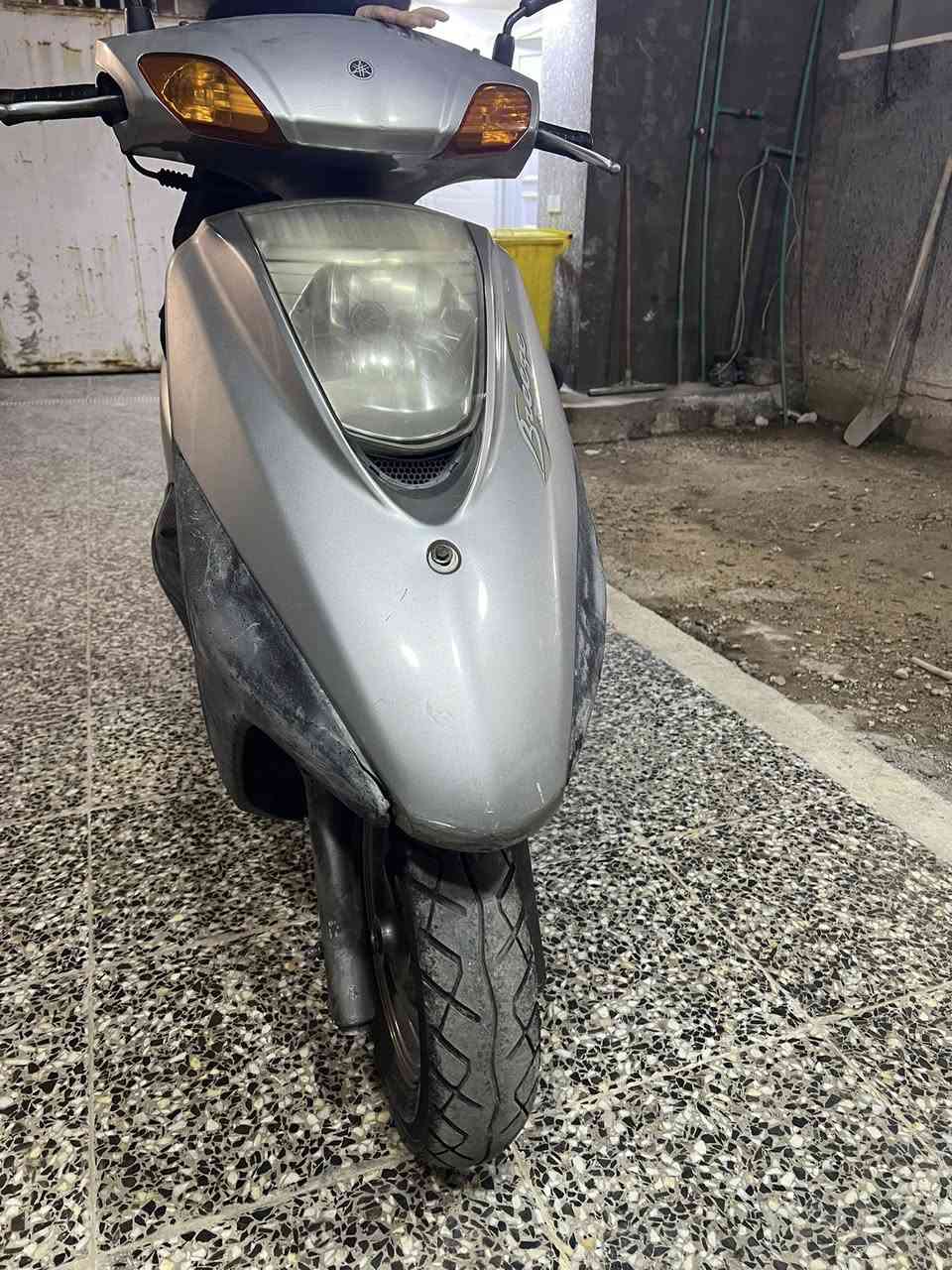 السلام عليكم
بريز كابريتر جديده صار  خمس ايام نزلتها من الحاوية 

كل كفراتها نفس الختم 

ماشيه 6000 فقط 

السعر 950

العنوان الشعب             ***********-
