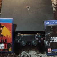 بلي فور برو ويا لعبتين قرص وداخل الحساب هم بي لعبتين فيفا 24 و the cro...