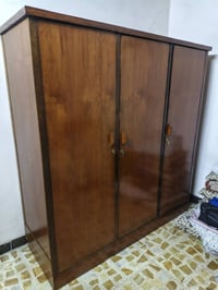 قنصور ثلاث ابواب حييل نضيف السعر 125 07734538875
