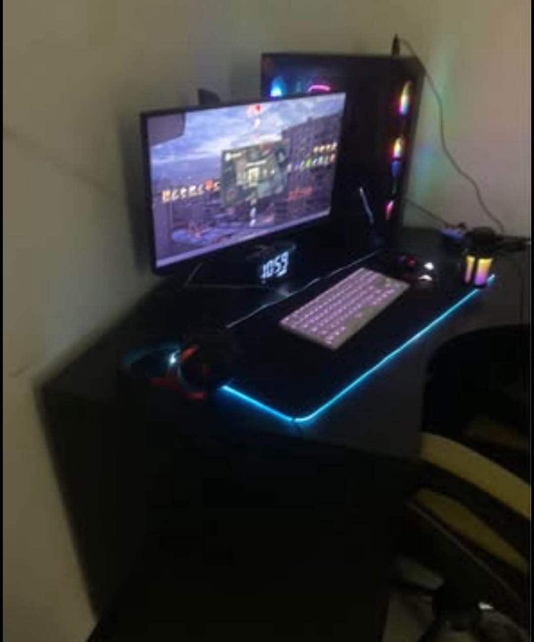 ميز mdf تصميم مقوس تركي تفصال درجه اولى 100x120 نزل 60 ارتفاع 60 جديد رف كيبل مانجمنت رف ups ستاند سماعه
الدوره البوعيثه 
***********
175 بي مجال حق الجيه بغداد, العراق
