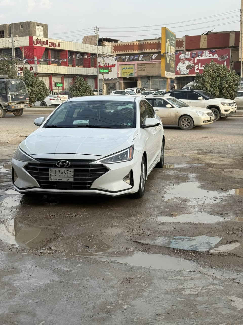 سلام عليكوم النترا مديل 20رقم بابل باسمي حادثها جاملغ وبنيد 
مكان بابل سعر ١٤٥وبيها مجال فول عده بصمه والفتحه كير ومكينه مكفولات بلادي ما ملعوب بيهن رقم 
***********
