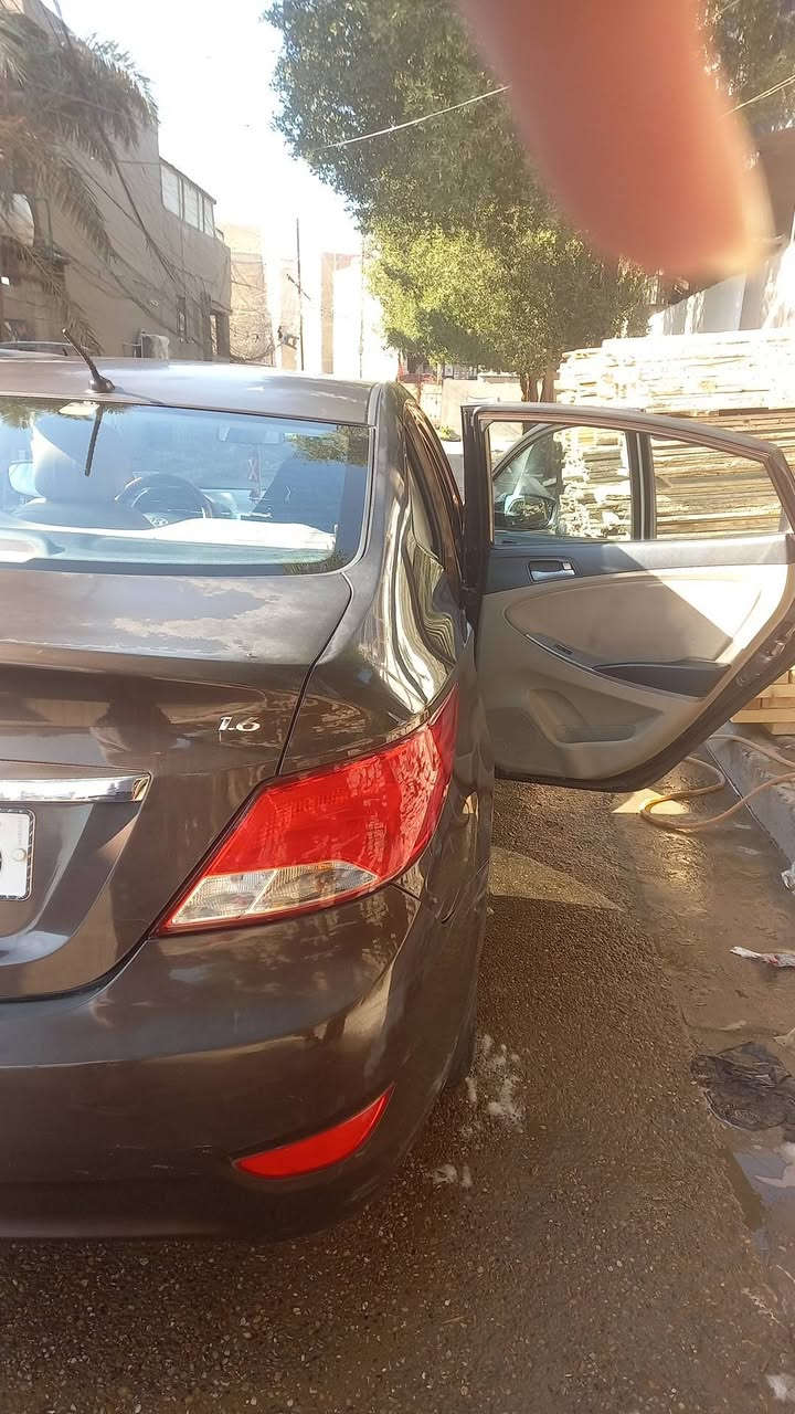 اكسنت خليجي موديل 2016 محرك 1600 دوش رقم نكليزي بغداد للإستفسار  السعر85
***********
