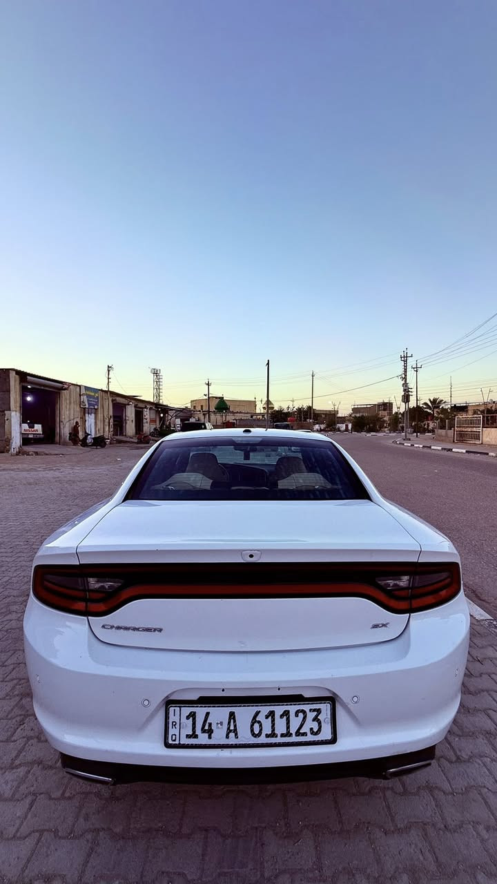 السلام عليكم جارجرSXT مديل 2018 اصل رقم بصره سنويه لل30 حادث سطحي جاملغ وبنيد بدون دواخل شواصي كفاله وبيهه بابين كلير بدون فتح صور الحادث والسونار بلمنشور مكينه وكير كفاله لايت زنون حداديه تمام تبريده ثلج بلادي مامحور مشط بلاد السعر 187 مكان السياره البصره القرنه ***********
