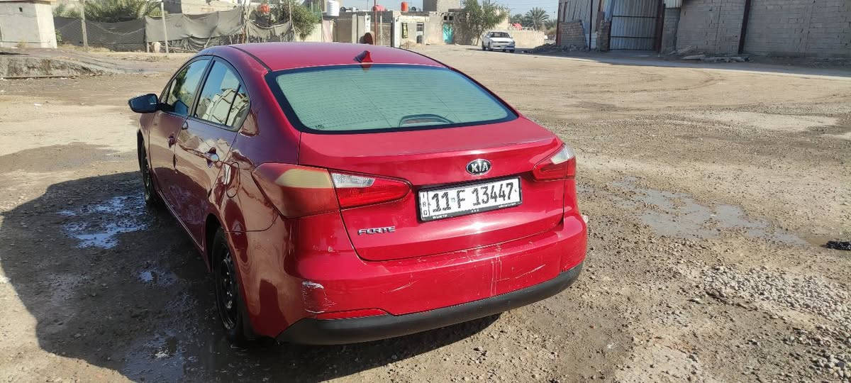 فورتي مديل ٢٠١٥ ب اسمي محرك دوش ١٨٠٠ نص فول ماشيه ١١٣ميل حادثه جاملغ وبنيد وباب السايق ملاون (مرشوش) والباقي موضح بالفديو السعر ٩٥ المكان النجف للاستفسار اكثر ***********
