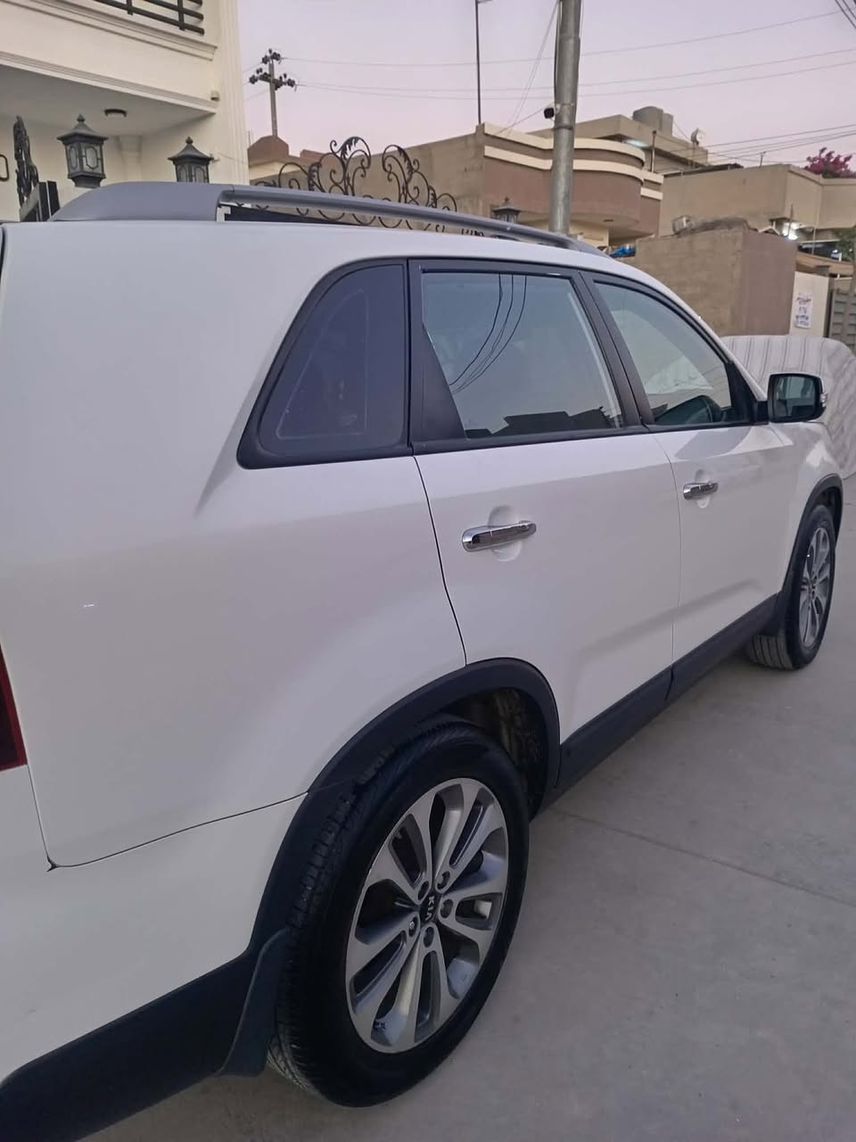 كیا سورینتو ٢٠١٤
بۆ فرۆشتن  بێ سبووغ سۆنەرەكەیم داناوە دەعامیەكانیشی سبوغی نیە  بێ تەقەو ڕەقە بێ مەسرەف سەنەوی ٦/٦/٢٠٢٤  وەكالەو تەحویلو غەرامە بەشەرت بەسمەیە حەساسە كوشن جلدە كامیرەیە  تەبرید مەركەزیە شاشە ئایپادە پیتاقەی بانزینی هەیە لە كەركوكم   ١٥٨  وەرەقە 
***********
***********

كيا سورینتو للبیع ٢٠١٤ 
 بدون صبغ  سونار موجود  حتا دعاميات صبغ بلادي بدون مصرف شرط وكالة تحويل غرامة سنوي ساقط ٢٠٢٤/٦/٦  بةصمة حساس كشن جلد كاميرة تةبريد مركذ شاشة ايباد بطاقة بانزين موجود  مكان كركووك. ١٥٨. 
***********
***********
