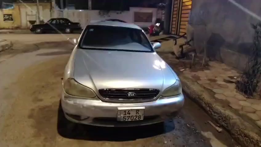 سلام عليكم سياره للبيع كي سياره نضيفه واشتغل بيه تكسي ما بيه اي شي رقم بصره الأماني تحويل ثاني تريد تشتغل بيه او تريد سقطه مكاني البصرة سعر 24 بيه مجال للتواصل رقم فقط
 ***********
