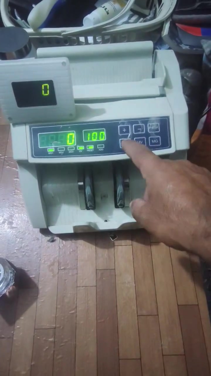 عداد فلوس جهاز نضيف مامشغل سعره 40


**إذا كنت صاحب هذا الإعلان وتريد حذفه لأي سبب، رجاءا أرسل رسالة إلى الدعم الفني**