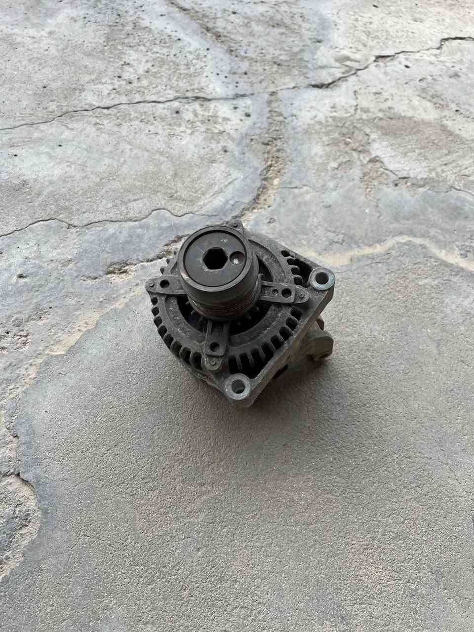 داينمو دوج/ كرايسلر V6 /٦ سلندر/ L3,3-3,8 /ماركة دينسوا ياباني الأصلي حتى الكاج وياه.


**إذا كنت صاحب هذا الإعلان وتريد حذفه لأي سبب، رجاءا أرسل رسالة إلى الدعم الفني**