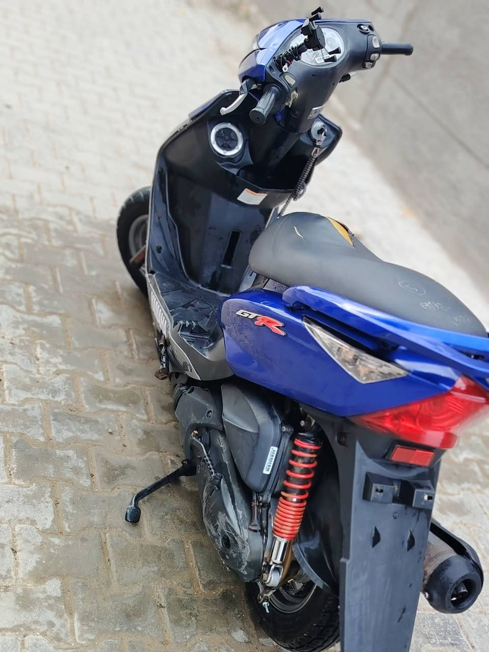 السلام عليكم ثعلب   قديم أريد مراوس حسب قناعه    أي شي


**إذا كنت صاحب هذا الإعلان وتريد حذفه لأي سبب، رجاءا أرسل رسالة إلى الدعم الفني**