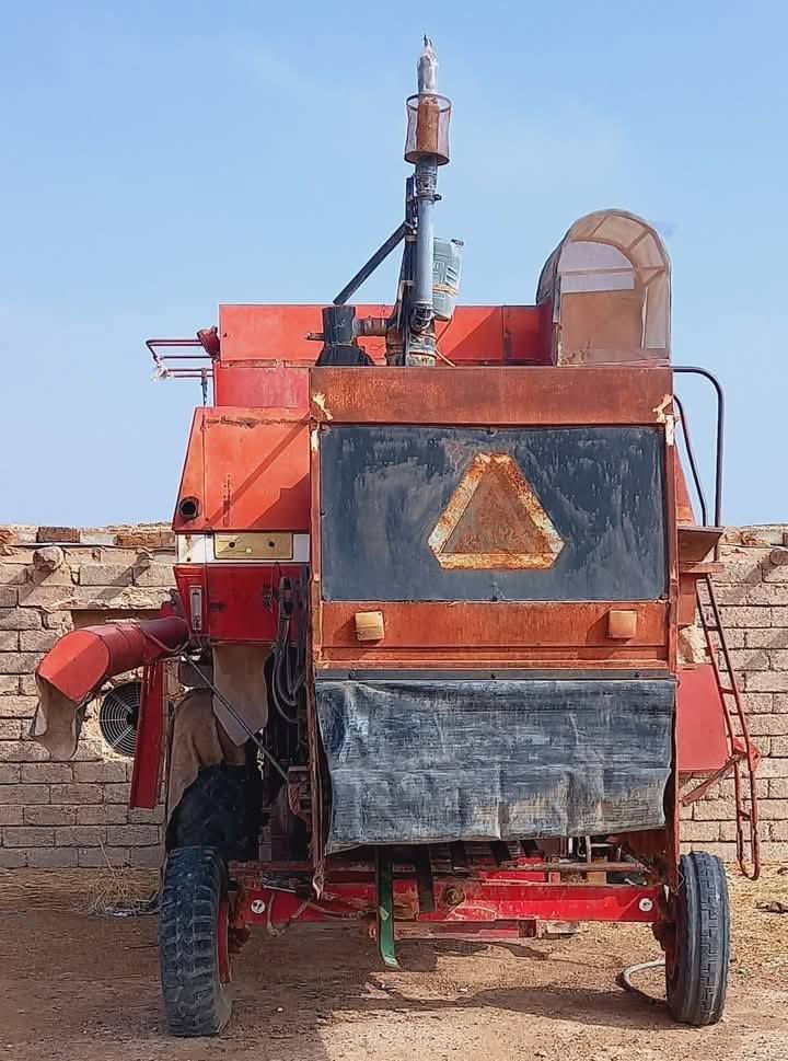 السلام عليكم
حاصوده للبيع موديل 89
السعر 10 وبيه مجال المكان صلاح الدين الشرقاط اتصل على الرقم ***********
