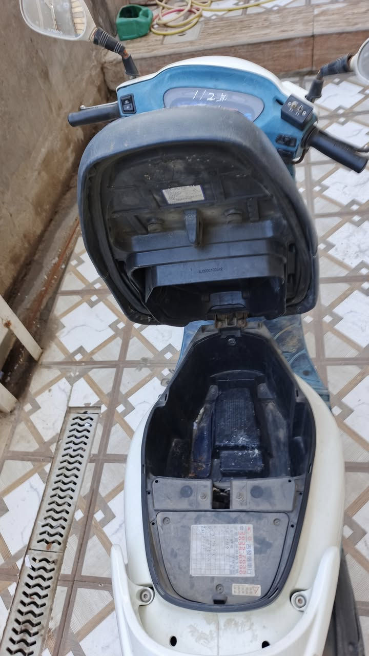 البيع دراجه ما مفتوح توه نازله من الحاويه 
السعر 900وبيه مجال مكانك بسومر 
شراي يتصل ***********
