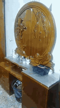 غرفة للبيع للاتصال ***********
