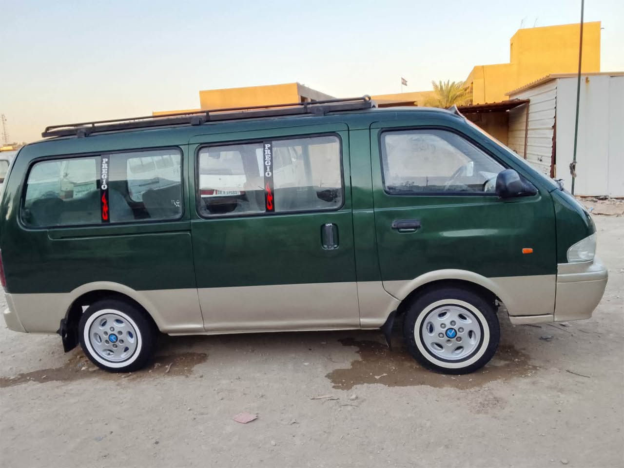 السلام عليكم
بريجو مديل 2000
كير مكينه اكسن جدد 
باور حداديه تخم تاير كله جديد 
دوشمه جديده كهربائيات كله شغاله 
شواصي جدد.  مداور ثانيوم 

السعر 70 وبيه مجال 
مكان السياره حله شارع 80 
***********
