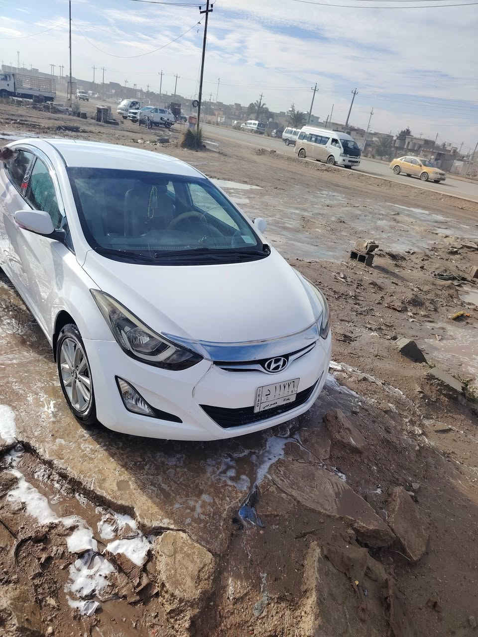 15خليجي بدون حادث وظربه بيهه بارد قليل رقم بغداد بسمي السعر 126وبيهه مجال للطيبين ***********
