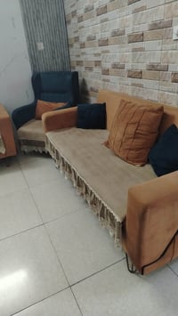 ٣٠٠ • كنب • زعفرانيه