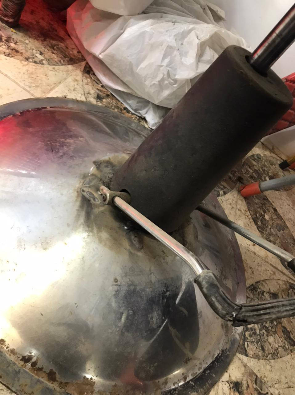 كرسي حلاقه للبيع للستفسار الاتصال على الرقم ***********
