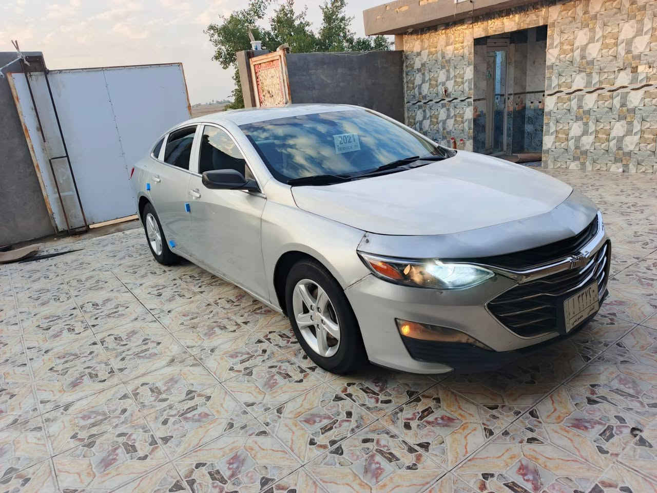 ماليبو موديل 2021 رقم مثنى معوقين وكاله عامه ثاني يوم وارد امريكي ضربته بنيد وجاملغ فقط والباقي كفاله عامه مكينه وكير وحداديه وتبريد وتخم تايرات كله مكفول سياره جاهزه مال جناي بمعنه الكلمه مواصفات تحكم ستيرن شاره بل مرايه شاشه كبيره كامره دسك خلفي وأمامي ويل كب ماشيه 70 الف حقيقي مكان سياره ناصريه سعر 93 بيه مجال قليل رقم الهاتف ***********
