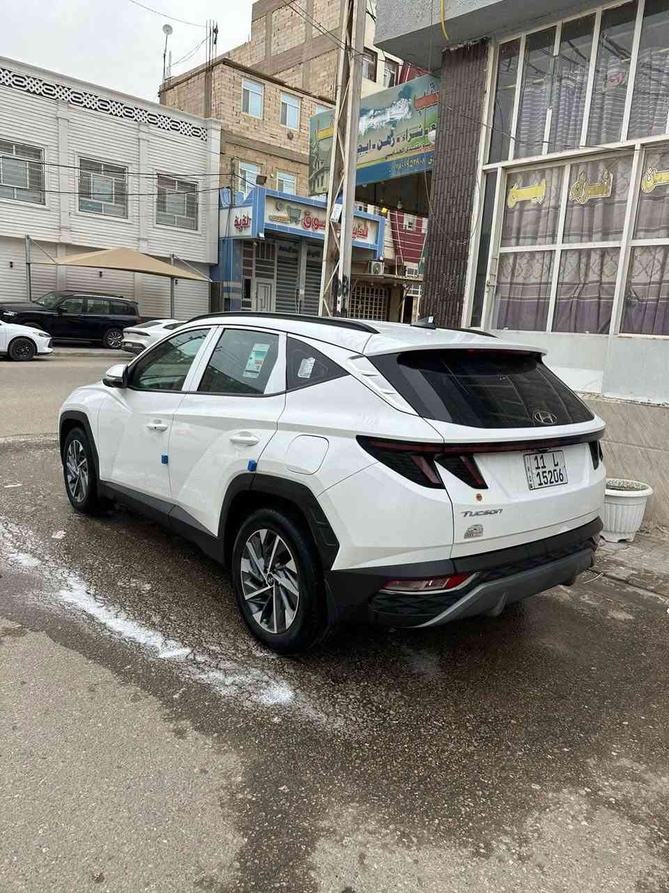 السلام عليكم
السعر 215 وبيه مجال 

توسان  2024

كفال عامه  

بارد خفيف بيه 

ماشية :: 18الف كيلو متر

مواصفات فول عدا البانوراما 

مفتاح بصمه 

تشغيل عن بعد  ‎

بصمه + بصمه ابواب

هاند بريك بصمه 

اشارة ترحيب

كامره دواره

كشنات مخمل 

‏‎دشبول شاشه 

مري شفط

تحكمات استيرن

‏‎تبريد قطعتين 

‏‎حساس امامي 

‏‎حساس خلفي 

‏‎درايف مود 

‏‎شاحن موبايل 

‏‎مقاعد امامية كهرباء 

‏‎بردات أبواب خلفية 

مكان السيارة / نجف 

للاستفسار

***********
***********
