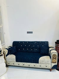 نجف • ١٠ مقاعد • مستعمل نظيف