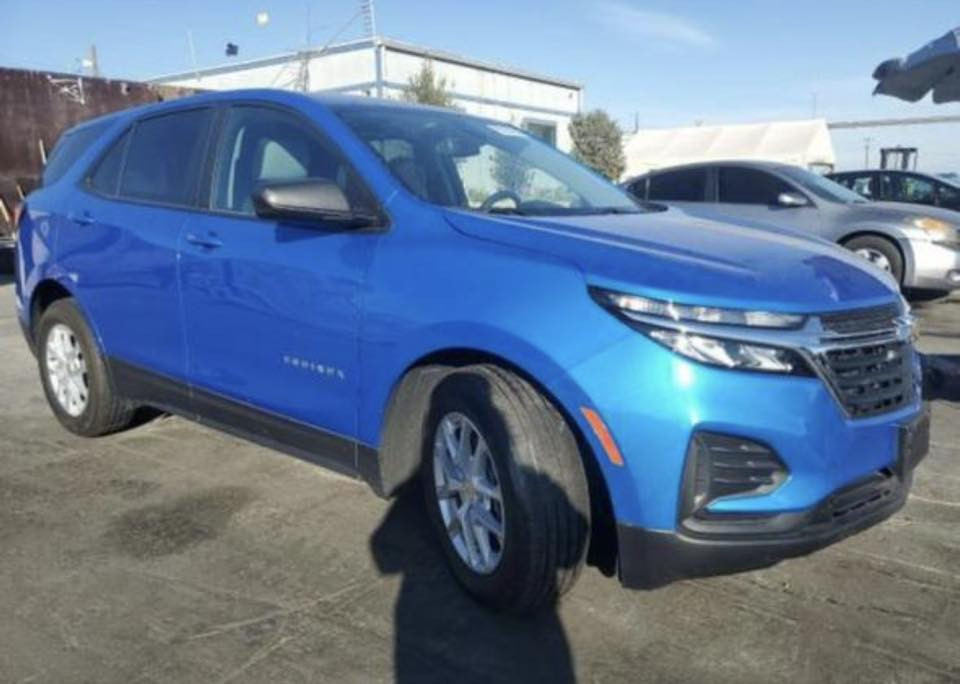 السلام عليكم 
للبيع 
كوينكس موديل 2024 LS
ماشيه 18mi 
السياره كامله
مرقم ميسان (معوقين)  
السعر 170
***********
