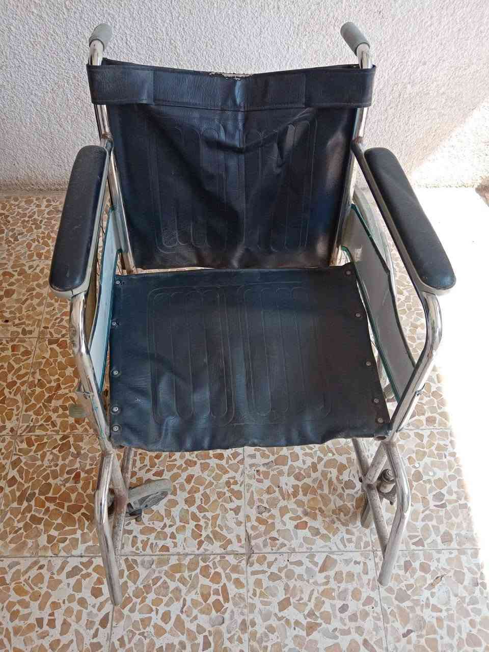 ***********
واتساب فقط
