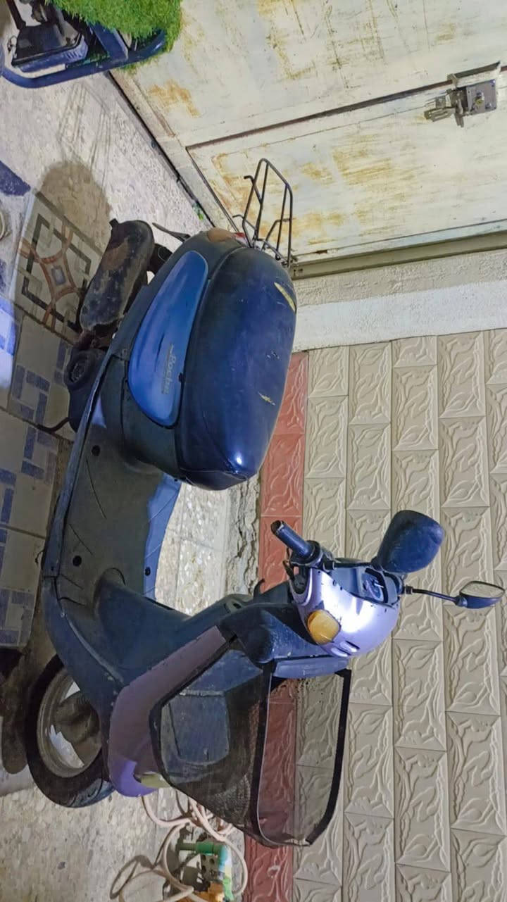 دراجه جانت شغاله تركته فتره الامتحانات رجعت ماتشتغل فجأه ماعرف سبب مامفتوحه سعر 125 تعالخاص 
لو واتساب***********
