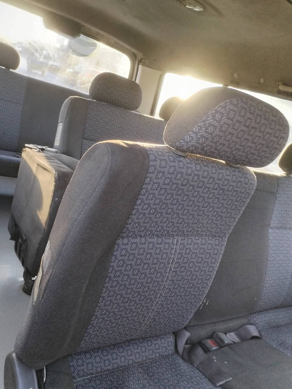 كيا بريجو موديل.     2001  رقم بغداد
مكان بابل شارع طهمازيه عوفي ***********  
 الاتصال على الرقم
