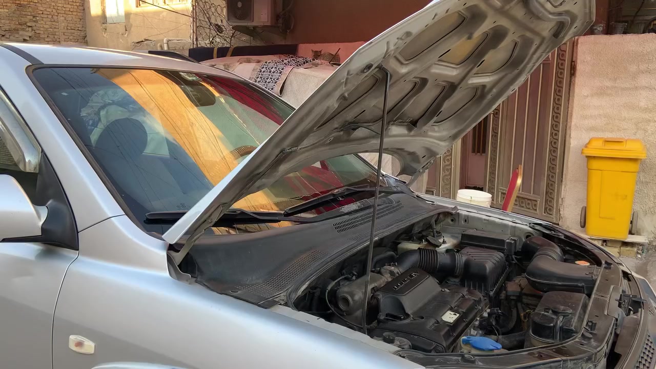 السلام عليكم اسبورتج موديل. 209  رقم. بغدادمكفوله كفاله عامه عله وضع الشركه جاهزه ماشيه 150 الف حقيقي موصفات فتحه سقف شفتات ستيرن تحكم استيرن وهوايا موصفات بيه السعر 135 وبيه مجال لطيبين  الاتصال عله الرقم. ***********
