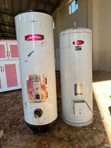 سلام عليكم
يوجد اثاث مستخدمه للبيع 
الستفسار على رقم واتساب ***********
