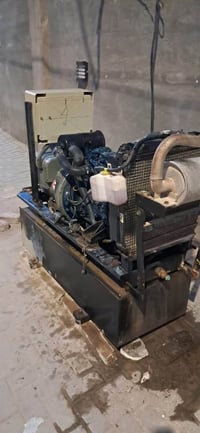 مولد كابوتا ياباني 15 60A KV 4 سلندر  سعة المحرك 1505 مولد بحاله جيدة ...