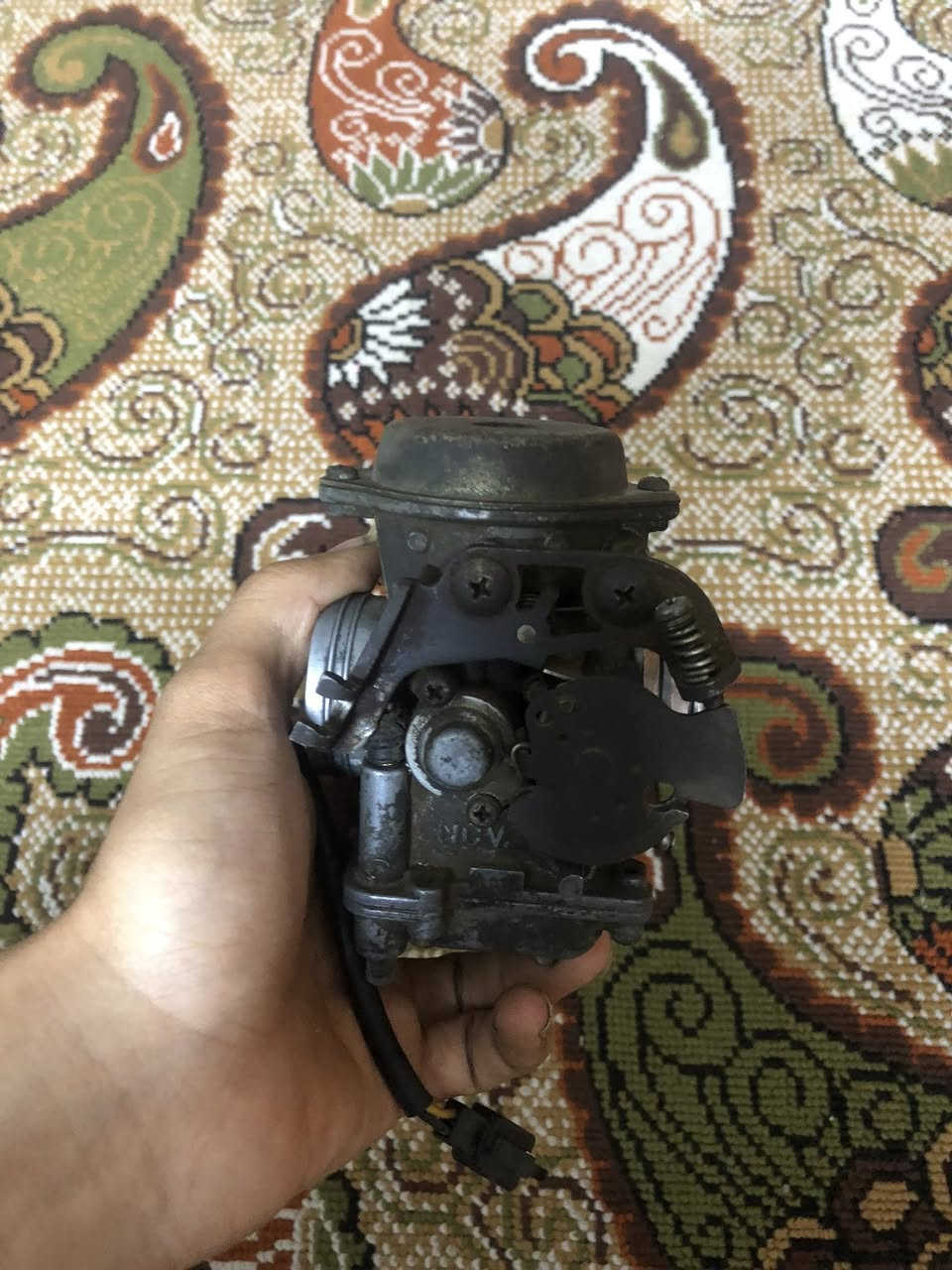 كابريتر فريز اصلي مال دراجه تفصيخ شلعه و معدل السعر 40 قفل الشراي يجي خاص العنوان مدينه الصدر ***********
