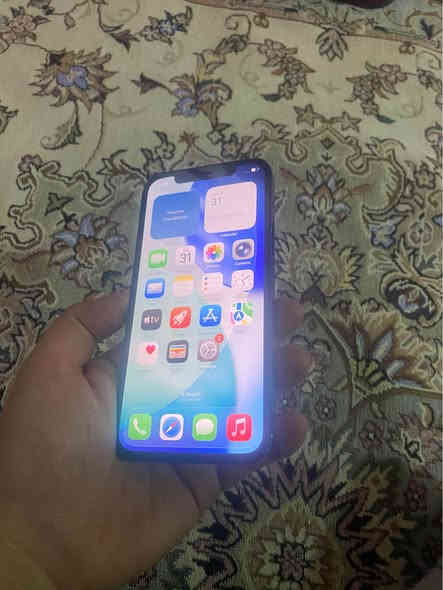 ١٣ پررؤ بايپاسته ٢٥٦ گيكا پاتري ٨٤ شاشه ي گؤراوه به ئسلي سيم كارتي ئيره ناخوينيته وه 
بايپاسته هيج سيمكارتيك ئيشناكات 
كاميراي *١ كيش مه زبووت نيه ماباقي به شرته 
سعري ١٨٥$ معامه له
*********** السليمانية
