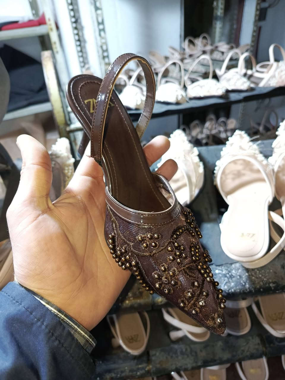 سوريا عالم الموضه FWنرحب بكم من كل انحاء عالم
التواصل والاستفسار الوتساب
https://t.me/mmttmm765     تيليجرام


**إذا كنت صاحب هذا الإعلان وتريد حذفه لأي سبب، رجاءا أرسل رسالة إلى الدعم الفني**