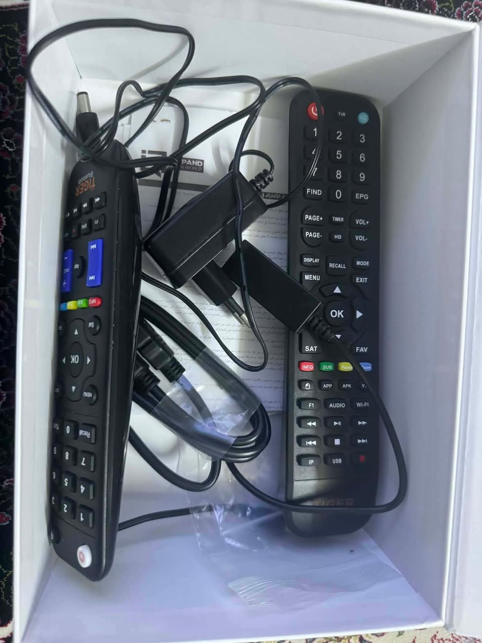 Tiger V4  4K
Server 27/5/2026
سعر 85 الف
توصیل موجود


**إذا كنت صاحب هذا الإعلان وتريد حذفه لأي سبب، رجاءا أرسل رسالة إلى الدعم الفني**