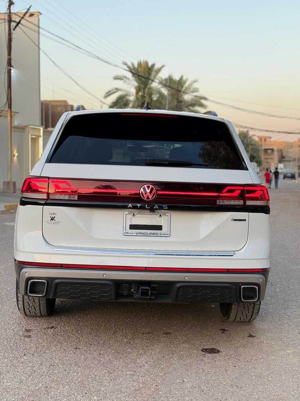 اطلس 2025 بك ادشن فول
بانورما حساسات كامرا 
7 راكب 
كار بلي 
شحن لاسلكي 
ماشيه 8000
لدات دخليه 
داخل لونين 
تبريد 4 قطع 
جنطه كهرباء 
محرك 4 سلندر توربو 
رقم بغداد شهداء وكاله عامه 
ايرباك ستيرن تكمه 
صبغ جاملغ 
شويه بلبنيد 
لايت لد 
عدسه متحركه 
بردات بل ابواب 
تبريد لمس 
شاشه لمس 
موصفات ار لاين 
تاير عالي 
السيارا طالب عليها 
سعر 30 الف 
بيع او مراوس 
دخول جديد 
مكان السيارا 
سامراء رقم *********** 
واتساب او فيس
