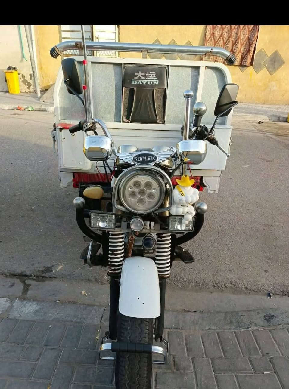 سلام علكيم رحمه  خوان  ستوته  ديوان  اواق البيع مديل  2020 ستوته بدي نضيفه  مغلف  حلو  شاصي  لالحيم ولاشي كلش شغال بس  الباتري  تعبان   مكينه حلو  نص  عمر شوف عين ستوته نضيفه  مكينه  واحد يرتبه شويه صير صول  مكاني بصره ابي الخصيب سعر  مليون  800 الف بي مجال الشراي  هاذ رقمي يتصل  يجي  شوفه  بخدمه  ***********
