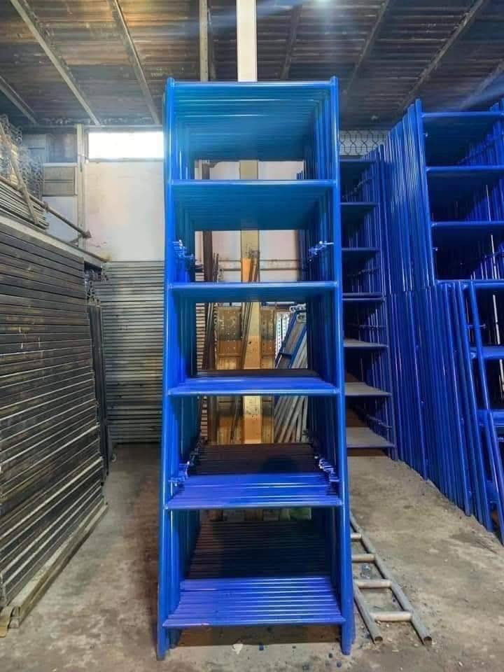 ِسْمِ اللهِ الرَّحْمٰنِ الرَّحِيم
وعلى بركة الله

🔷 بيع وتأجير السكلات بجميع أنواعها 🔷
(جملة ومفرد)
بأنسب الأسعار

⸻

🏗️ السكلات والجكات

▪️ سكلات مستوردة وعراقية
▪️ سكلة فنية (البوري – القفيص – كابلوك تركي)
▪️ سكلات إيرانية
▪️ جكات عجمان مستعملة
▪️ جكات حاضن جديدة (سن خشن)
▪️ دنك صب بجميع القياسات

⸻

🧱 سبيسر خرساني

لرفع الحديد عن الخشب وعن الأرض
▪️ 60 سم – ارتفاع مترين
▪️ 80 سم – ارتفاع مترين
▪️ 90 سم – ارتفاع مترين
▪️ 120 سم – ارتفاع مترين
▪️ 90 سم – ارتفاع 3 متر

⸻

🪵 أخشاب وحديد

▪️ دراب خشب روسي
الطول 4 م – العرض 25 سم – السمك 5 سم

▪️ دراب حديد كوري
(3 متر و 4 متر)

⸻

🛠️ معدات وأدوات

▪️ عربانة البوري
(حديد 3 ملم – البليت 2 ملم – ثقيلة – تاير دراجة حجم 350)

▪️ دريل كسار
▪️ دريل تقشير
▪️ كوسرة

▪️ قفاز
▪️ حادلة
▪️ هزاز
▪️ ساقولة
▪️ فابريتر

▪️ تخم تاير سكلة أبو القفل

▪️ ونچ إيطالي أصلي أبو الختم
(500 كغم) مع عرباين تسكام درجة أولى

▪️ درج كهرباء سلايت فايبر كلاص

⸻

🚚 توصيل إلى جميع المحافظات
📍 العنوان: بغداد

📞 للاستفسار والطلب الاتصال بالأرقام التالية:
📱 ***********
