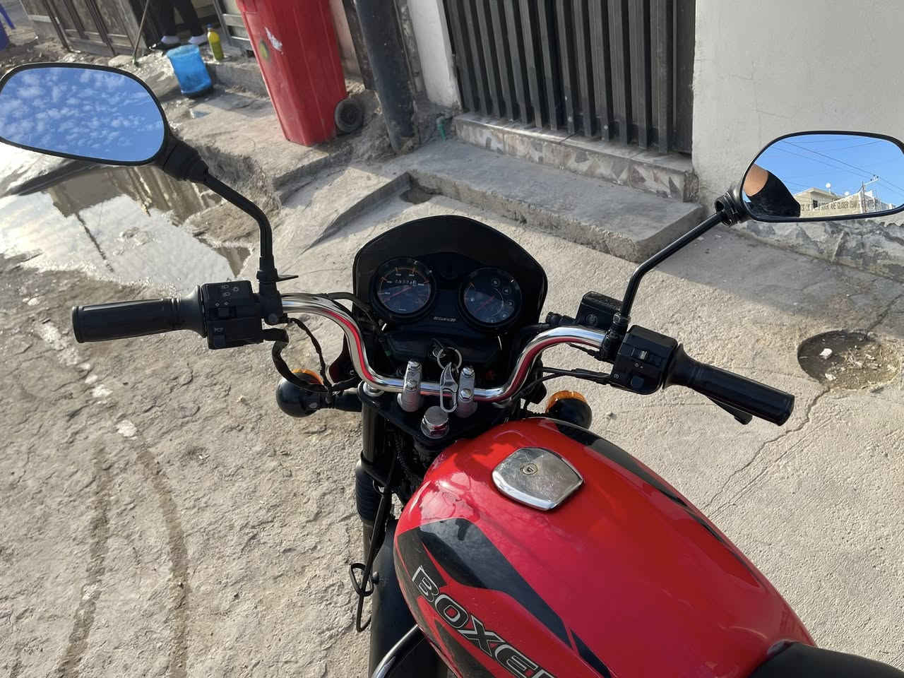 اوراق كامله ممرقم
موديل 23 نازله نهايه ال 24 دراجه اي نقص مابيهه كامله

 سلف شغال تاير خلفي جديد جوبلس 

مكينه كفاله 

كلشي بدراجه كامل بدون نقص 

السعر 1850 بيهه مجال بسيط 
المكان الدوره رقمي ***********
