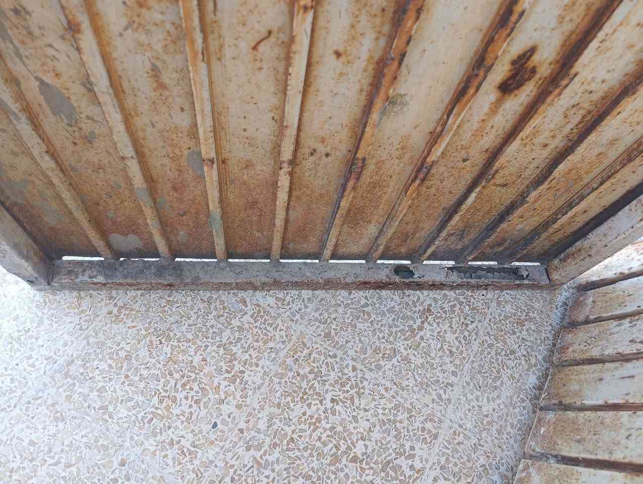 باب حوش للبيع
ينراد تصليح بصيط من جوه او صبغ
رقم ***********
75 ألف
