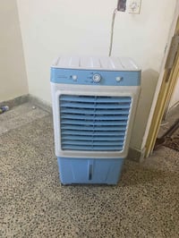 شاشة بلازما • ٣٢ بوصة • بدون نت