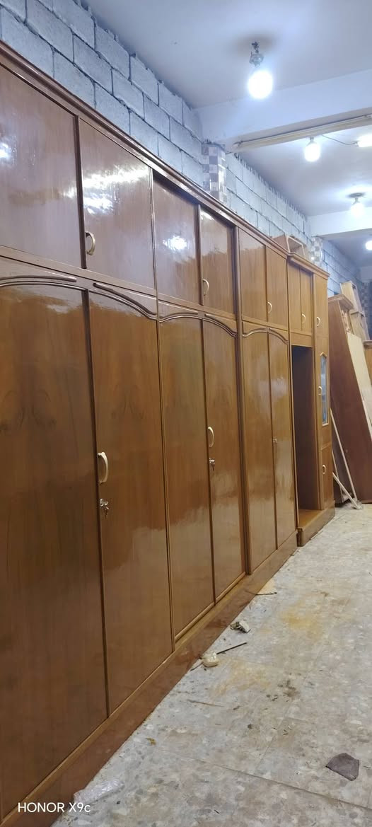 السلام عليكم #غرفه كامله ام 6️⃣ بيبان طابقين درجه اولى غرفه جائزه وكامله كلها خمسه مليم الغرفه نظيفه وجاهزه وكامله اي نقص ما بيها #السعر 1250 شامل الشد والتوصيل مجاني داخل النجف *********** واتساب موجود مكاني #نجف ناحيه الرضويه قرب الجسر مال الرضويه وشراي اتصل
