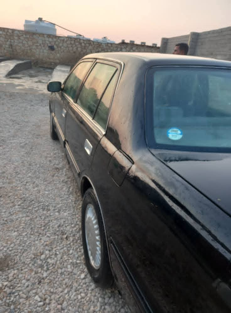 السلام عليكم
راس الثور   تكم  97سنويه  لغايه ٢٠٢٨  داخله  هزه  مكفوله من الكص ونقل  الجثه   رقم  انبار مشروع وطني   كير  ومحرك  شرط   بيه  ضربه  جاملق الأمامي  والخلفي جه العبري   والباقي شرط  مصبوغة عام جماليه   بيع  ومراوس   السعر  60  وبيها  مجال   لتواصل   ***********
