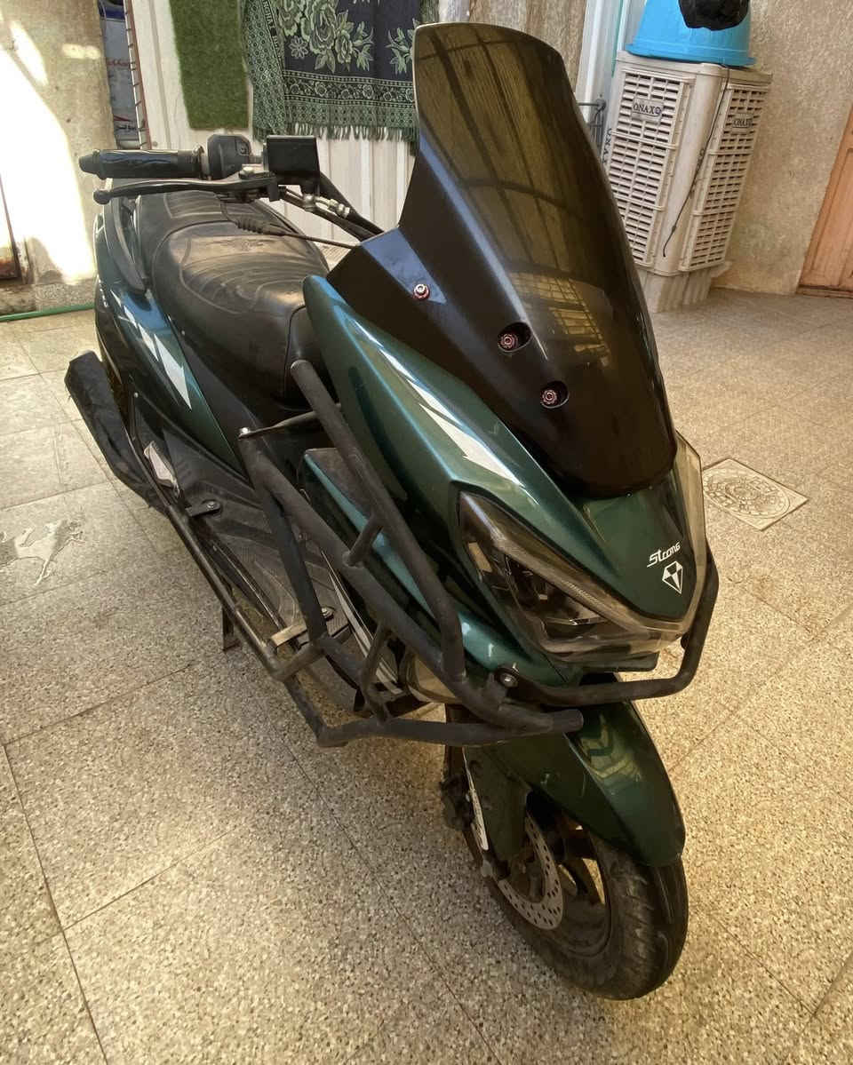 دراجه سترونك صيني نضيفه وجديده مكفوله محرك مامفتوح كامله مكمله سلف هندر باتري جديد كهربائيات كلها شغاله دراجه مال دوام شرط 
سعرها 500 وبيها للشراي مكاني كربلاء حي الوفاء
***********
