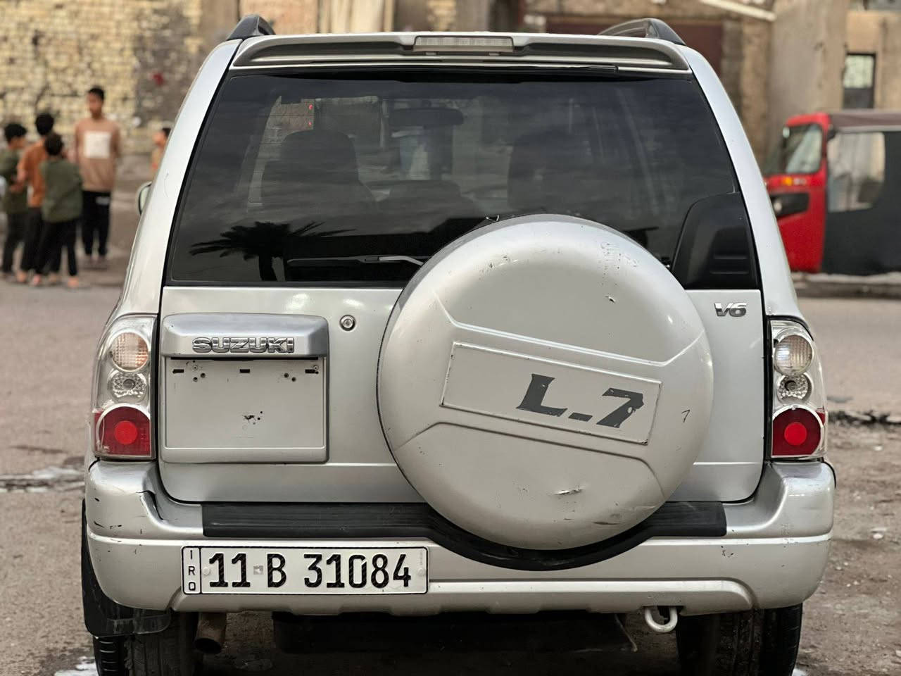 سلام عليكم سياره ساسوكي (2004) بغداد رقم انكليزي سنويه (28) باسمي سياره قطره صبغ مابيه تبريد تدفه مكينه وكير وصدر نضيفات السعر$(63) الهاتف (***********) بغداد مدينه الصدر
